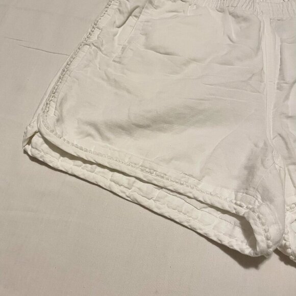 J Crew White Shorts Womens Size Medium - Picture 4 of 13